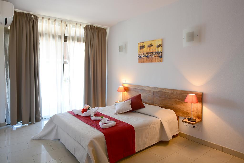 Residence Les Calanques Ajaccio  Exterior photo